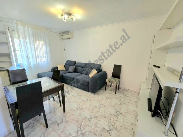 One bedroom apartment for sale in Arkitekt Sinani street in Tirana.&nbsp;
It is positioned on the t